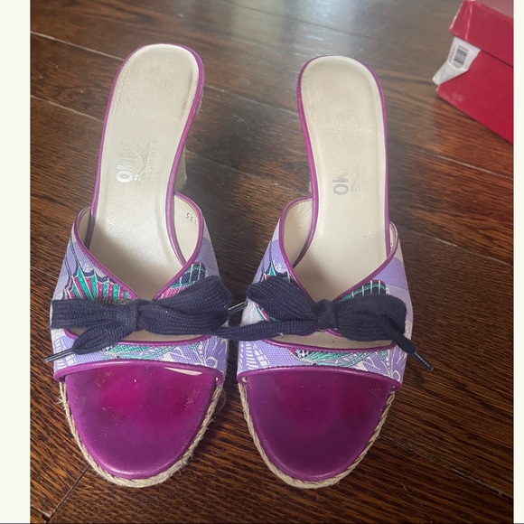 Ferragamo Andromaki Fabric & Leather Heel Sz 10 - Picture 3 of 14